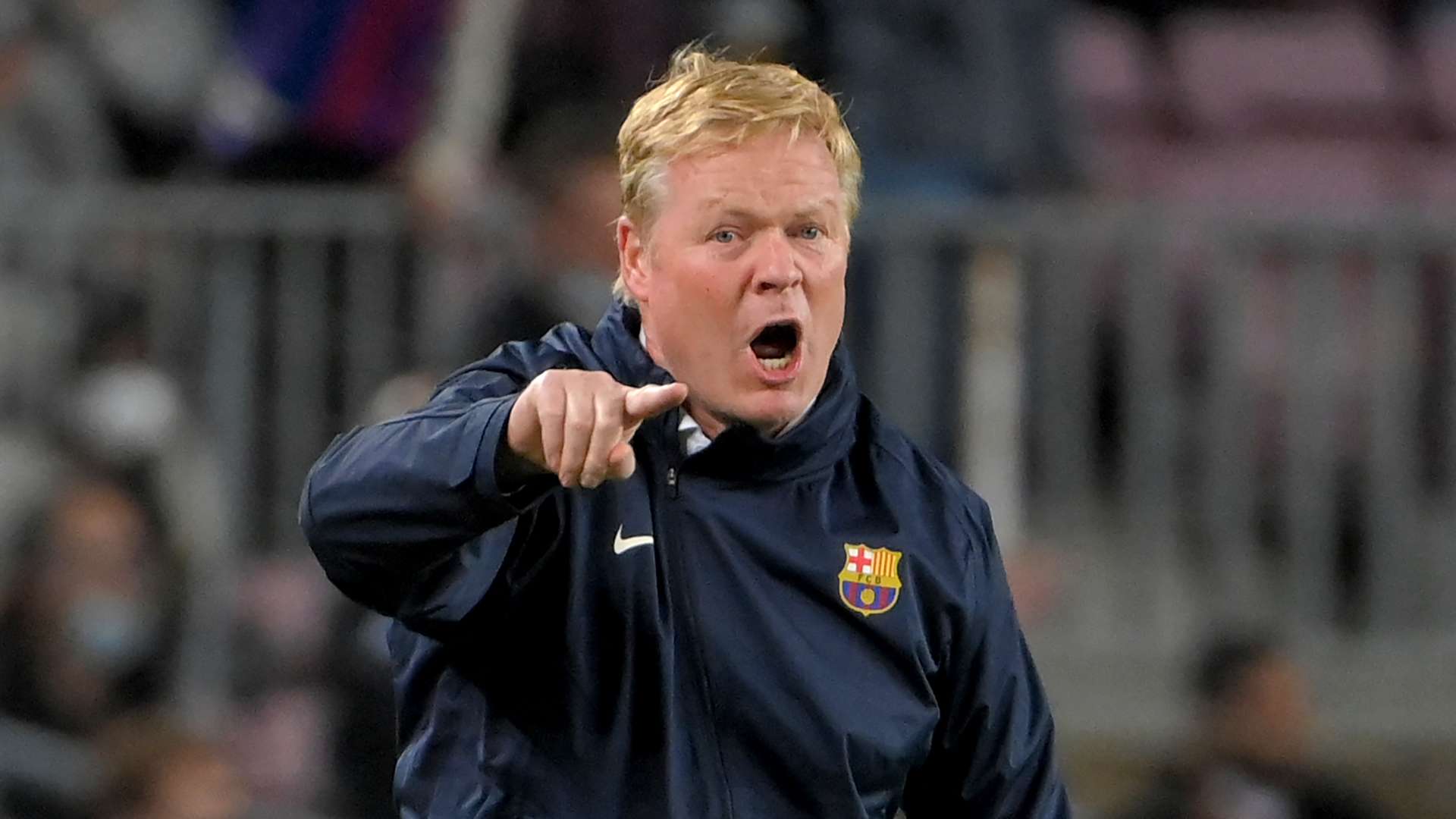 崭露头角 崭露头角