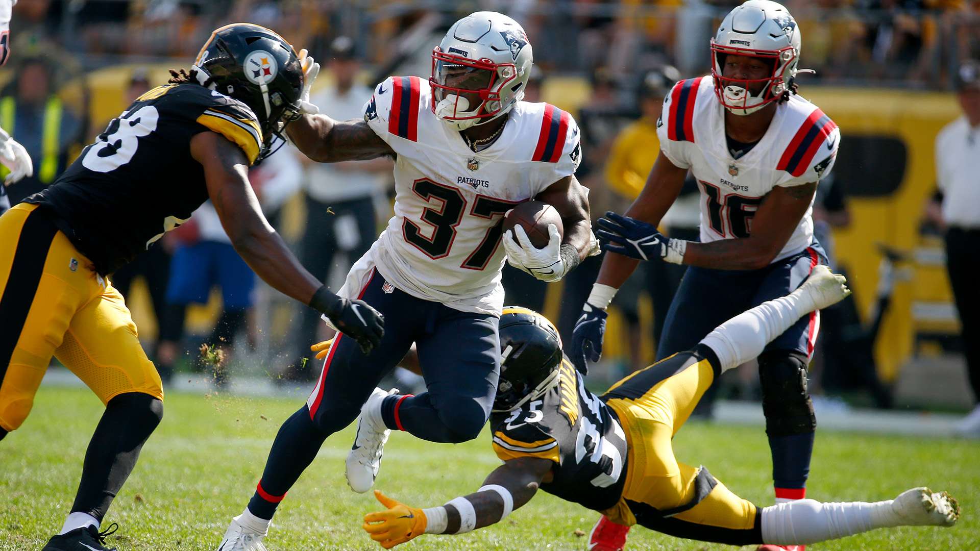 首节比赛 首节比赛